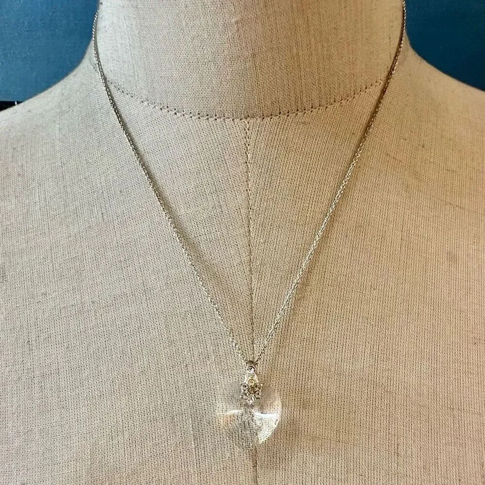 Silver tone clear crystal heart pendant necklace